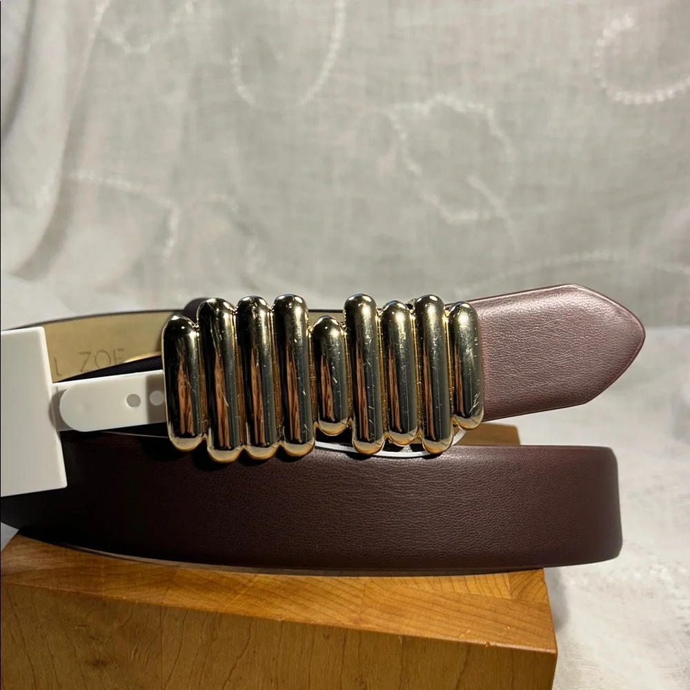 NWT Rachel Zoe classic belt with abstract buckle